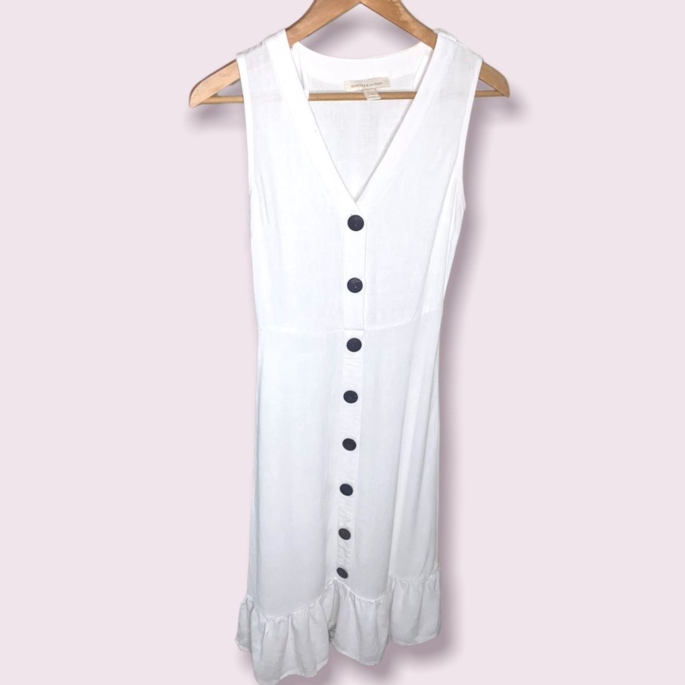Monteau White Sleeveless Button Dress Size Small